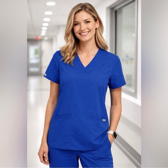 Figs Tops - Figs Casma Scrub Top 3-Pocket Royal Blue Size Medium